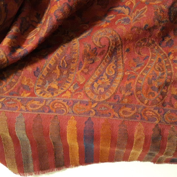 Scarf - Picture 2 of 3